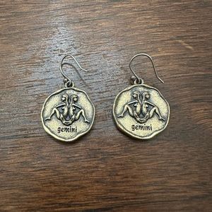 ♾️Lucky brand, Gemini ♊️ Zodiac sign earrings.